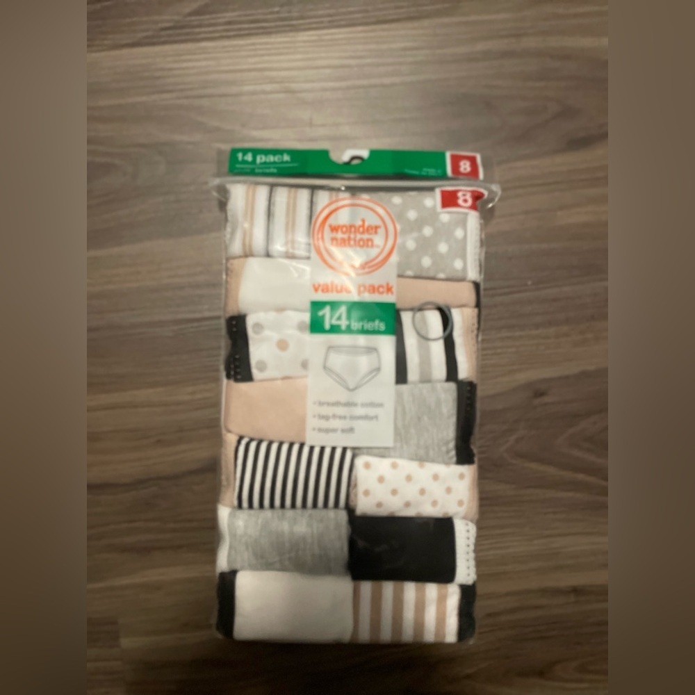 Wonder Nation Girls Briefs 14 Pack - Black, Gray, White, Tan-NWT
